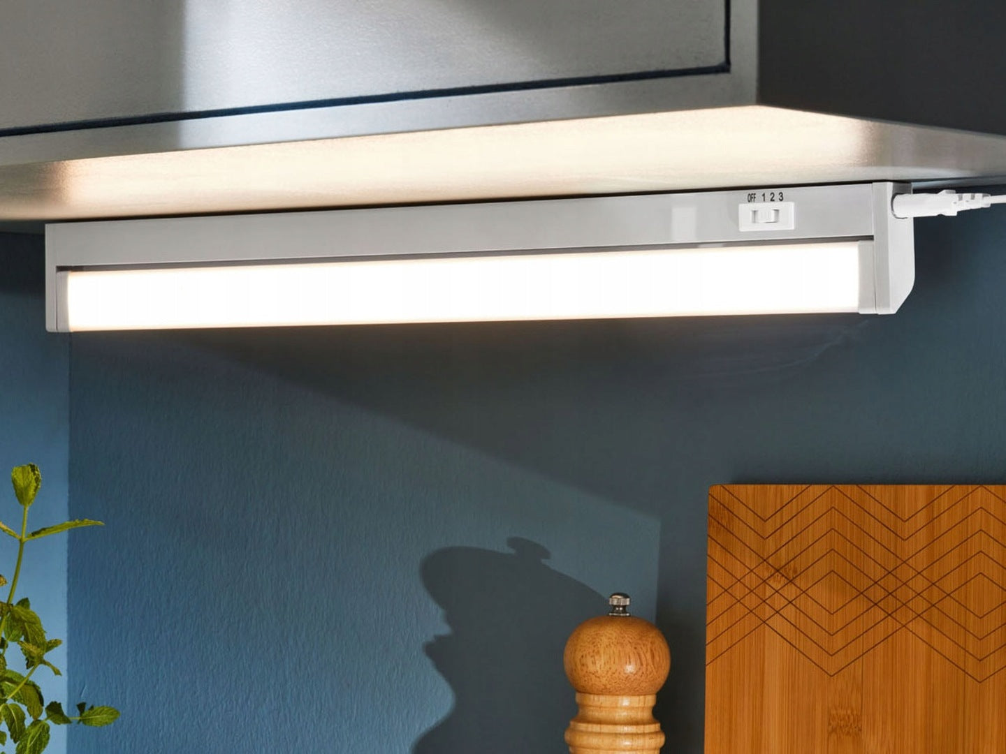 “Livarno” Led Under Cabinet Light