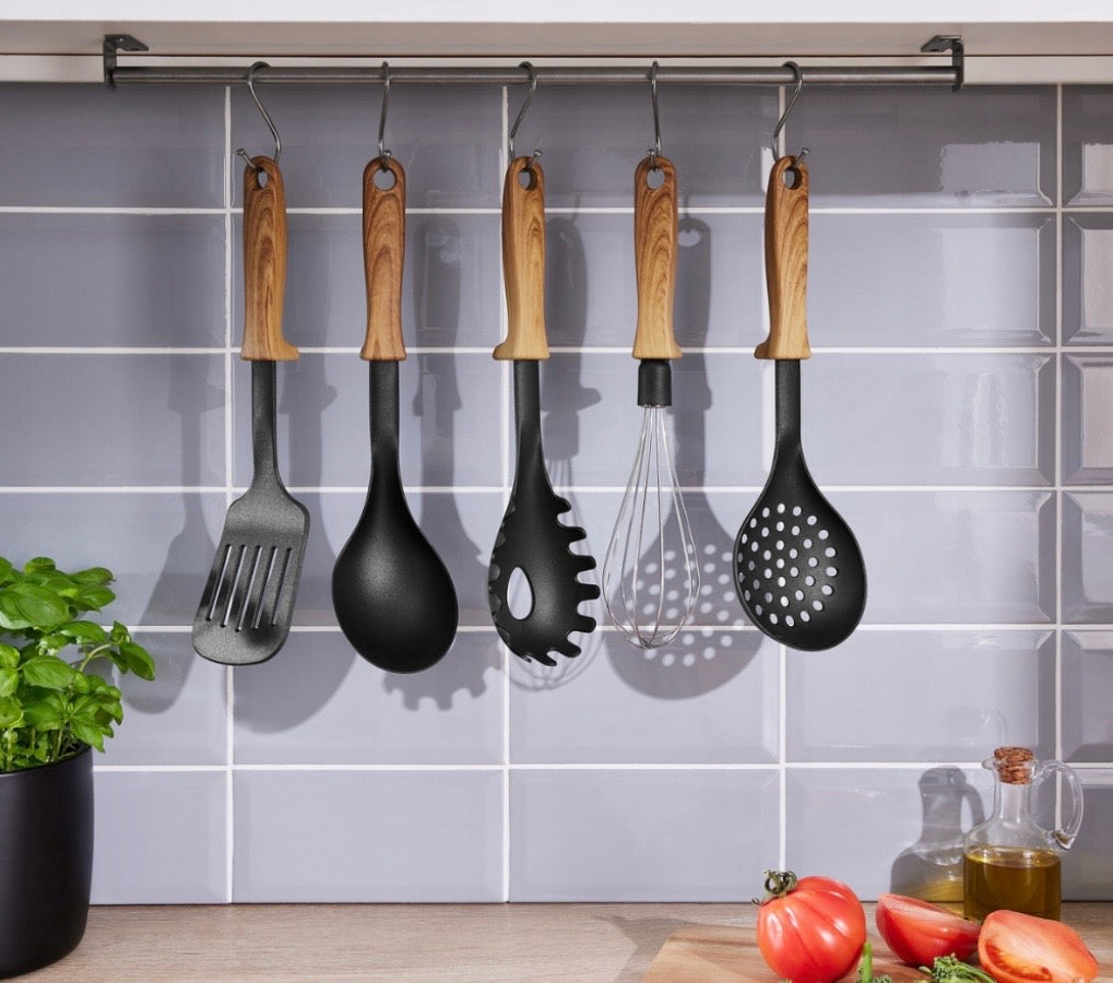 “Ernesto” Skimming Spoon