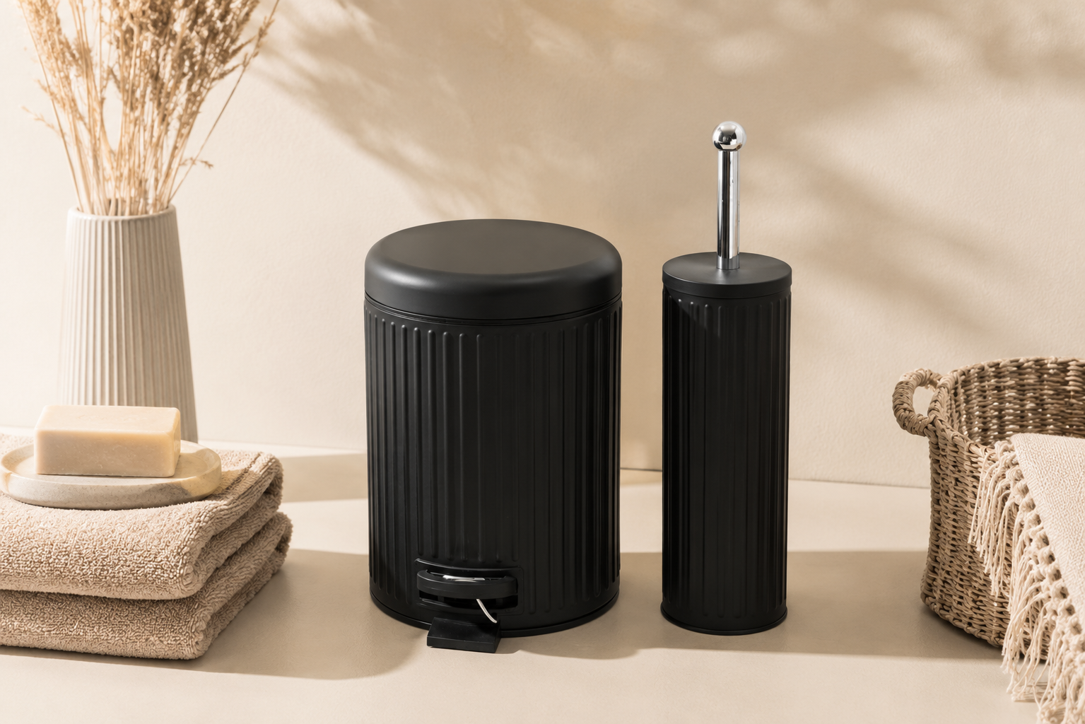 Dustbin With Toilet Brush 5 L